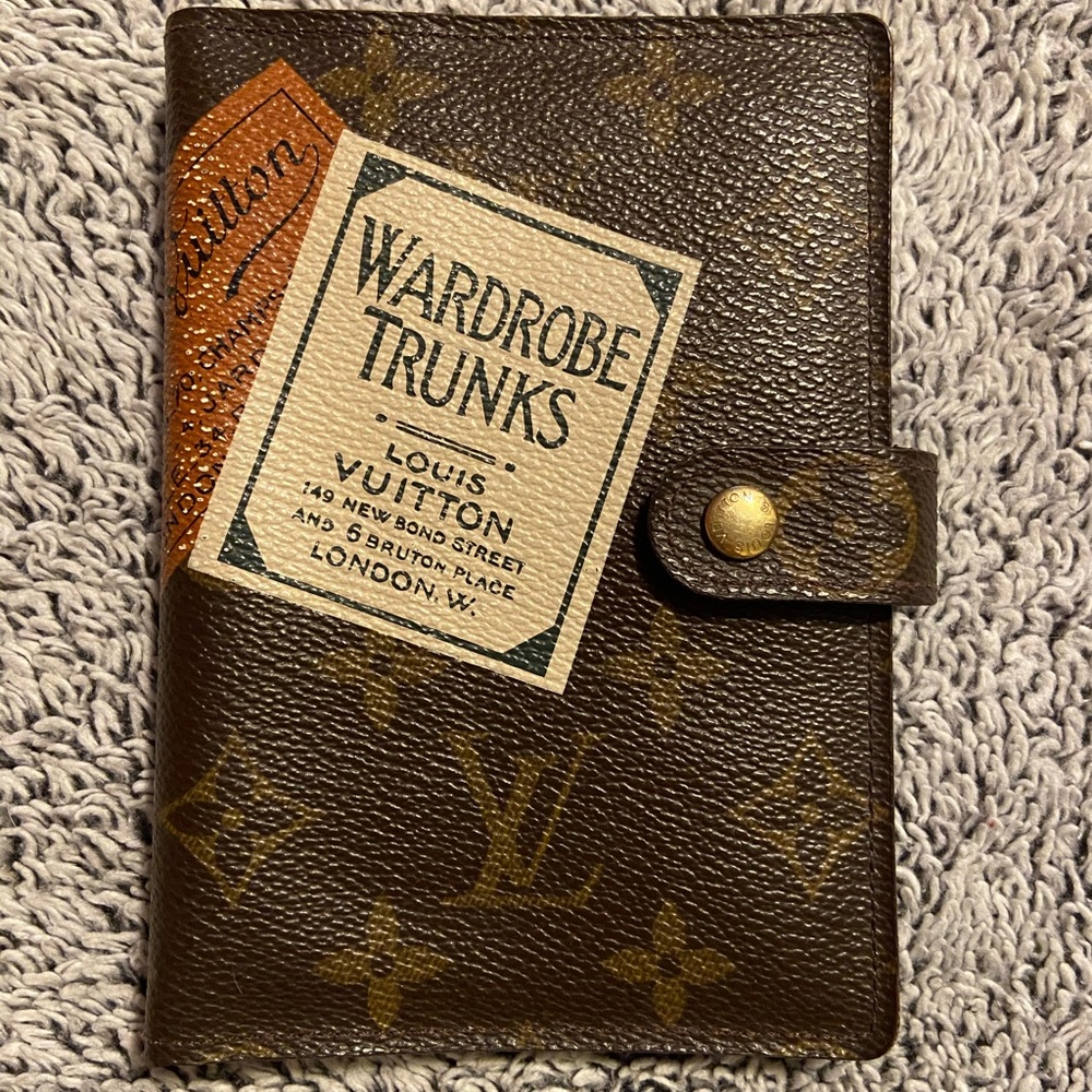 Louis Vuitton Trunk Agenda